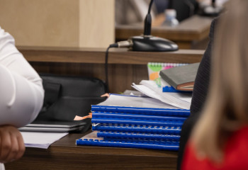 В суде допросили женщину, приехавшую на встречу с Бишимбаевым, когда умирала Салтанат