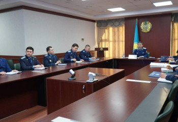 Обеспечение безопасности казахстанцев обсудили в Генпрокуратуре