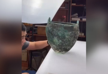 Загадочные артефакты эпохи бронзы пытаются разгадать казахстанские археологи и ученые