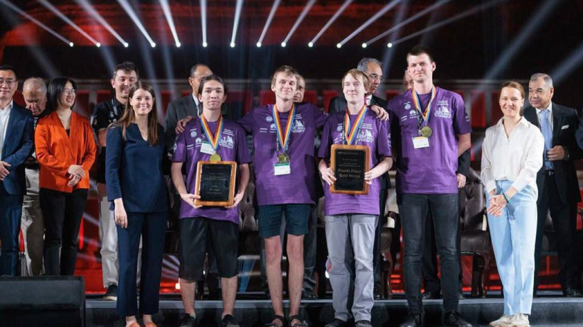  Министерство цифрового развития, инноваций и аэрокосмической промышленности РК 