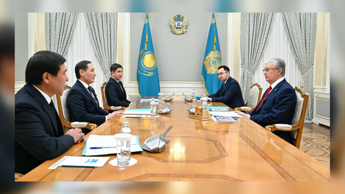 Tokayev receives Deputy Chairmen of APK