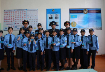 В одной из сельских школ ВКО открыли кадетский класс