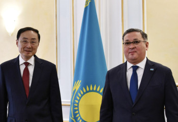 Kazakh FM meets with Deputy FM of  China