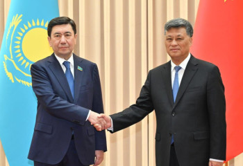 Мәжіліс төрағасы Шыңжаң-Ұйғыр автономиялық ауданына барды