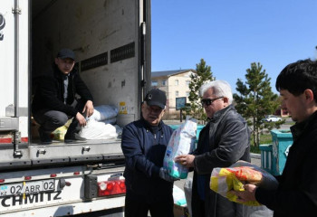 Ақсақалдар мен ардагерлер Ақтөбе облысына гуманитарлық көмек жіберді