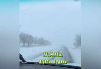 Снег выпал на юге Казахстана