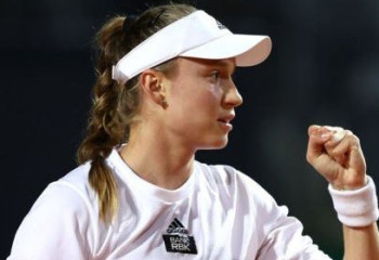 Елена Рыбакина ушла в отрыв и доказала свое превосходство