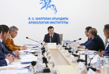 Над подготовкой многотомника по истории Казахстана трудятся пять научных институтов и более 300 ученых-историков