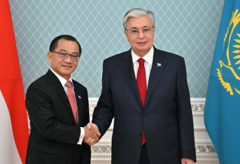 Мемлекет басшысы Сингапур Парламентінің спикерін қабылдады