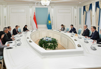 Глава государства принял спикера Парламента Сингапура Сеа Киань Пена