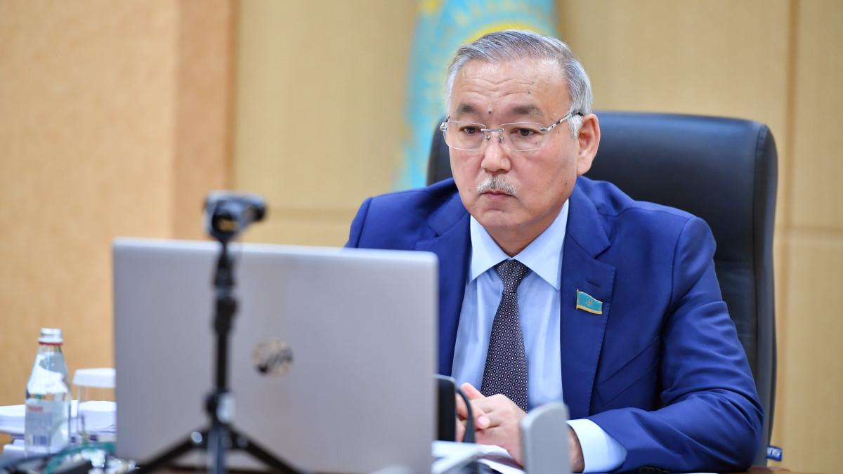  senate.parlam.kz 