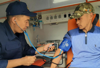 800 казахстанцев обратились за медпомощью с начала паводков