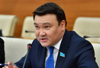 «Экологиялық апатқа тап боламыз». Мақсат Толықбай су тасқынынан кейін не істеу керегін айтты