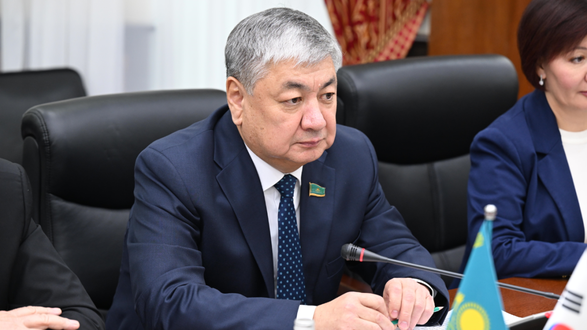  Сенаттың баспасөз қызметі 