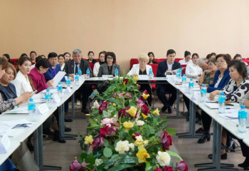 Книгу «Экомектеп» для школьников презентовали в Астане