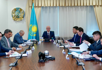 Роман Скляр Инвестиция тарту жөніндегі кеңес отырысын өткізді