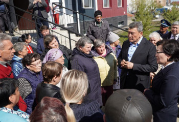 В СКО пострадавшие от паводка жители отмечают новоселье