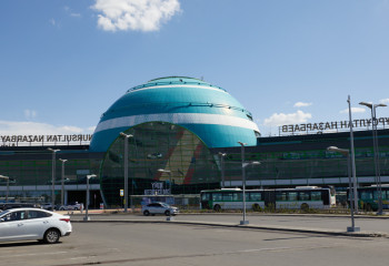 Слухи о срыве ремонта взлетно-посадочной полосы прокомментировали в аэропорту Астаны