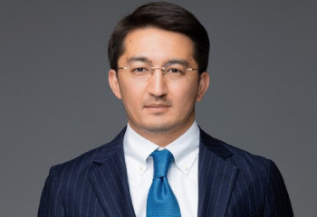 Цифрлық даму, инновациялар және аэроғарыш өнеркәсібі министрі тағайындалды