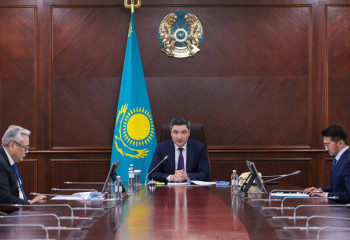 Бектенов дал поручения назначенному сегодня главе Минцифры