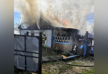 Пожар вспыхнул в частном доме в Костанайской области