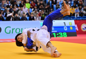 Астанадағы Grand Slam: Сметов ширек финалда, Шамшадин бірінші белдесуде жеңілді