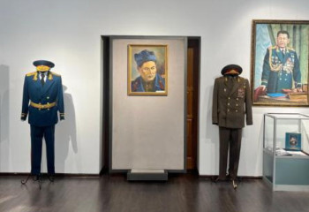 Алматыда Рақымжан Қошқарбаевтың 100 жылдығына арналған көрме ашылды
