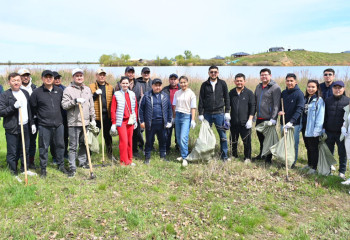 Президенттік жастар кадр резервінің мүшелері «Таза Қазақстан» акциясына қатысты