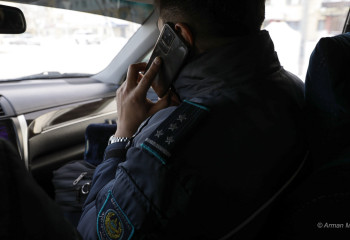 Разговор с очередными интернет-мошенниками попал на видео