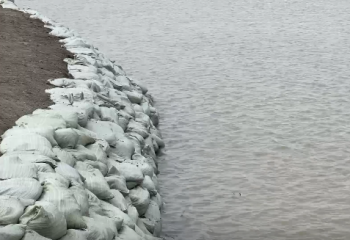 Сель Талдыколь в опасной зоне подтопления: ведется бесперебойная водоочистная установка