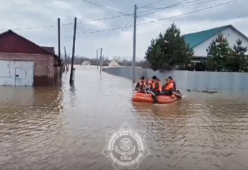 Паводки в Казахстане: в эвакопунктах остаются 5 404 человека