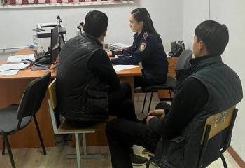 Живодеры-футболисты в Актобе использовали вместо мяча живого ежа