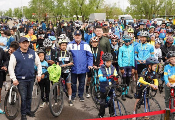 Астанада өткен бұқаралық велошеруге 500-ге жуық адам қатысты