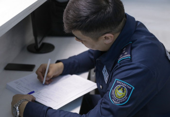 На доверчивого жителя Атбасара оформили кредиты на 2,5 млн тенге