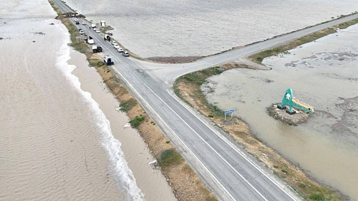  © Оперативный штаб по ЧС в Атырау 