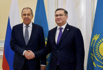 Мұрат Нұртілеу Ресейдің сыртқы істер министрімен кездесті