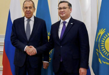 Главы МИД Казахстана и РФ подписали протокол к соглашению об открытии консульств