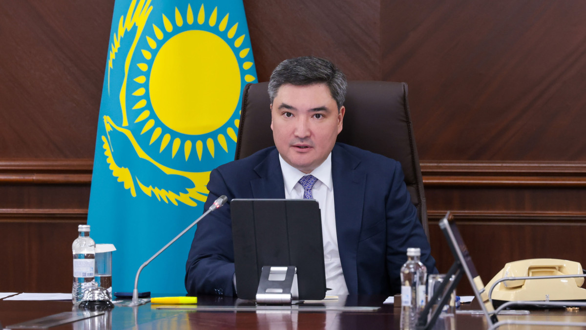 Kazakh PM  instructs akims to accelerate reconstruction works