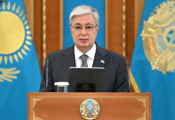 Мемлекет басшысы мәдениет және өнер қызметкерлерін марапаттау рәсіміне қатысты