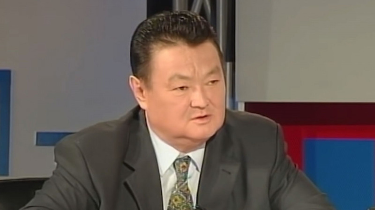  Заманбек Нуркадилов 