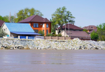 Су тасқынынан кейін 356 отбасы қираған баспанасының орнына тұрғын үй мен пәтер алды