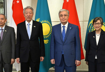 Тоқаев Сингапурдың Ұлттық қауіпсіздік жөніндегі үйлестіруші Тео Чи Хинді қабылдады