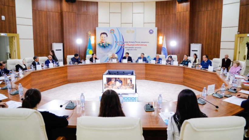  Астана әкімдігінің баспасөз қызметі 