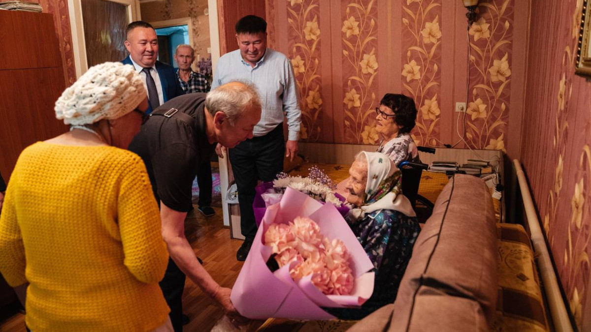  Семей қаласы әкімдігі 