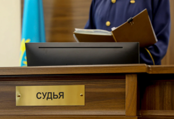 Бюджет қаржысын құмар ойынға жаратқан бухгалтер сотталды