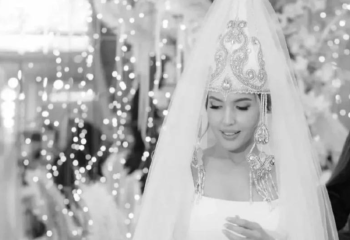 Суд обязал блогера опровергнуть порочащие честь и достоинство Салтанат Нукеновой сведения