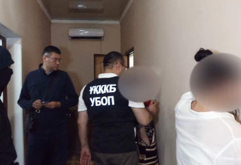 Түркістан облысында жеңгетайлықпен айналысқандар ұсталды