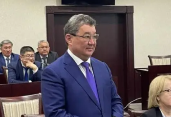 Жоғарғы сот судьясы лауазымынан босатылды