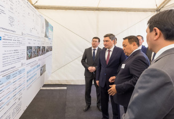 Олжас Бектенов Алматыдағы «Жайлы мектеп» жобасының іске асырылу барысын тексерді