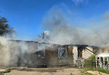 БҚО-да үй шатыры өртеніп кетті